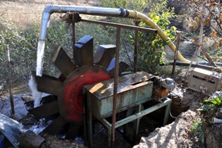 Kendi elektriğini üretti