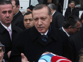 Erdoğan: Askerle polis rekabeti yapmayın