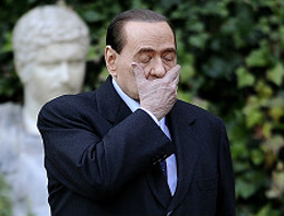 İtalya'da Berlusconi dönemi bitiyor!