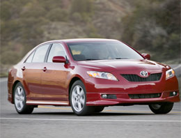 Toyota 550 bin aracı geri çağırıyor