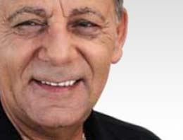 10 Kasım'da 'Atatürk diktatördü' yazısı