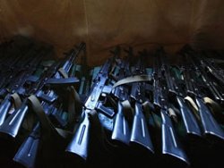 Rusya silah satmaya devam edecek