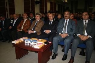 Alkışlar Akyürek'e