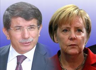 Neo-Nazi'lere tepkiler büyüyor!