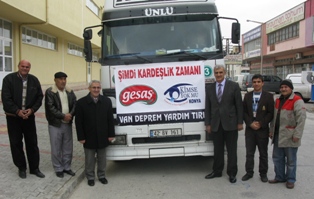 Kimse Yok Mu Derneği'nden Van' yardım