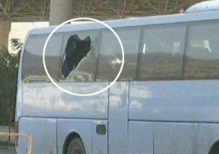 Türk hacılara kurşun yağdırdılar