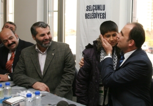 Selçuklu depremzedelere ev açtı