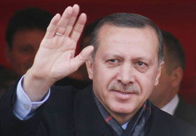 ''Açın o havaalanını oraya ineceğim''