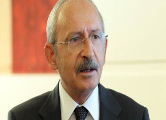 THY uçağında o gazete olmayınca şikayet etti