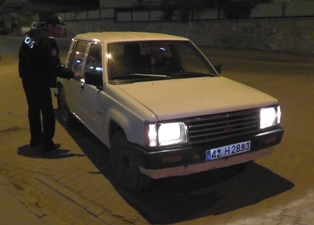 Polis-ehliyetsiz sürücü kovalamacası