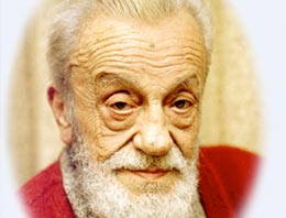 Yasaklı kitabını oğlu basacak!