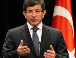 Bakan Davutoğlu Frankfurt'a gitti!