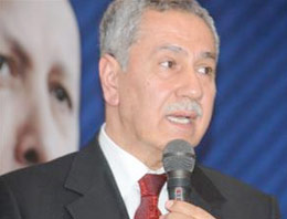 Arınç gözyaşlarını yine tutamadı!