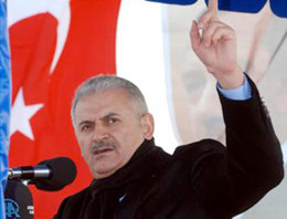 Demirel taklidi kırdı geçirdi