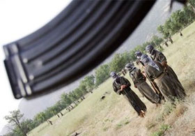 Teröristler 3 askeri kaçırdı