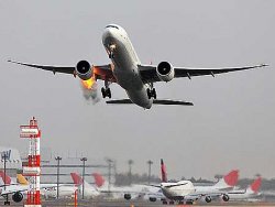 Motoru yanan THY uçağının görüntüsü ortaya çıktı