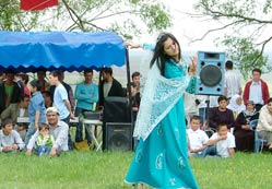 Şenlikler halkı birleştiriyor