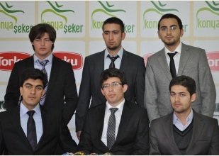 Başladığımız üniversiteden mezun olmak istiyoruz