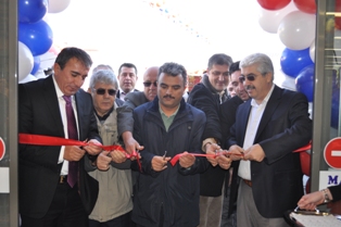 Bosna Makro hizmete açıldı