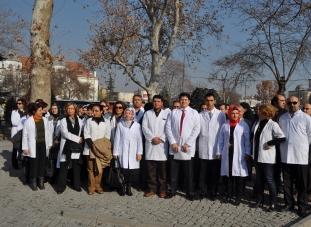 Eczacılardan ilaç fiyatlarına tepki