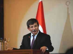 Davutoğlu:  Manevi muhasebe yapılıyor