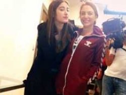 Deniz Uğur kansere inat eğleniyor