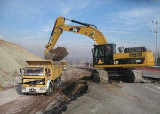Yollara 50 milyon lira