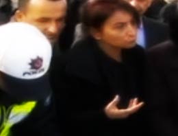 BDP'li vekillere polis engeli
