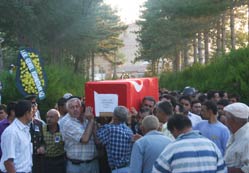 Şehit er Emin Bülbül toprağa verildi