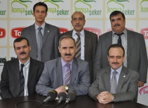 "Tarih yaşanarak yazılır"