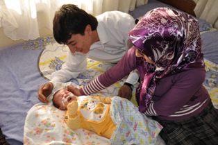 Özlem erken müdehale ile bebek yaşatıldı