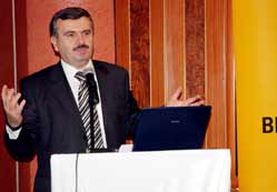 İmkânların devrinden kimse korkmasın