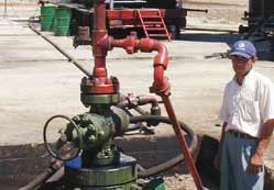 Sınırdan petrol fışkırıyor
