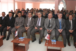 Yaşlılar güvenli ellere teslim