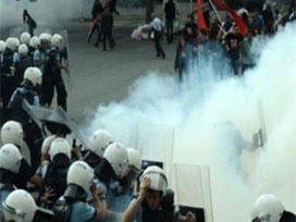 BDP'liler Taksim'i savaş alanına çevirdi