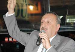 Ağar çiftçilerin sorunlarını dinledi