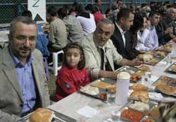 Net Gaz’dan iftar yemeği