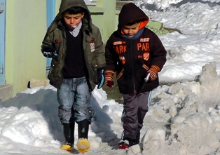 Huğlu'da karla mücadele sürüyor