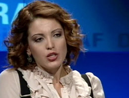 Nagahan Alçı'ya Akit fırçası / VİDEO