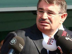 Ünlülerden istifa mektubu