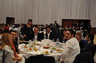 İnşaat Mühendisliği öğrencileri yemekte buluştu