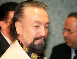 Adnan Oktar Cübbeli'yi affedemiyor!