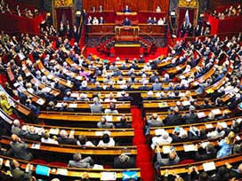 Fransa küstah tasarıyı senatoya getiriyor