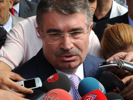 Şahin'in arkasında ordu var!
