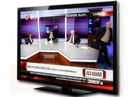 Taraf yazarı canlı yayını terk etti