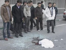 Nükleer profesörünü havaya uçurdular