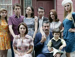 Öyle bir geçer zaman ki'de ayrılık