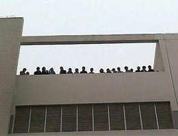 Tam 300 işçi intihar etmek istedi!