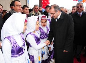 "Zekütüphane" projesini anlattı