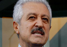 Mehmet Ali Aydınlar'dan istifa resti